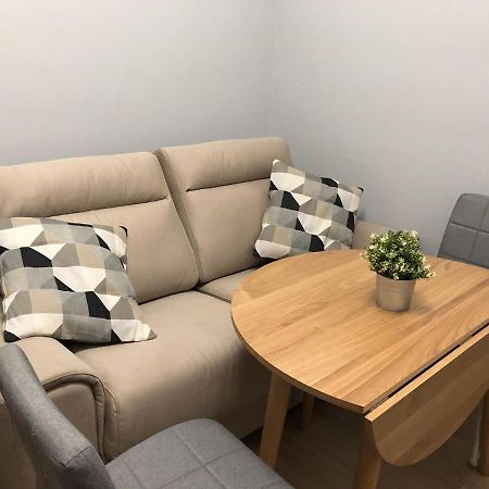 Ms4 Apartamentos Nervion Para 3 Personas Seville Exterior photo